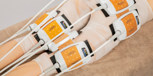 Bendaggi Isol. Beauty E Trattamenti Corpo Con Infinity Body Synergy Laser