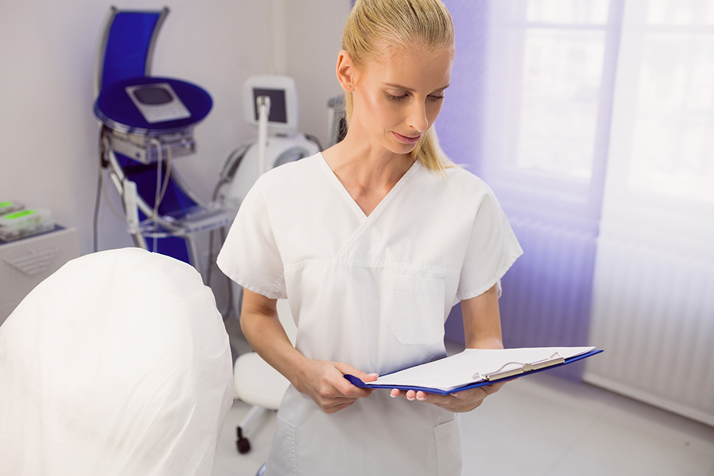 Dispositivi Estetici e abuso della professione medica
